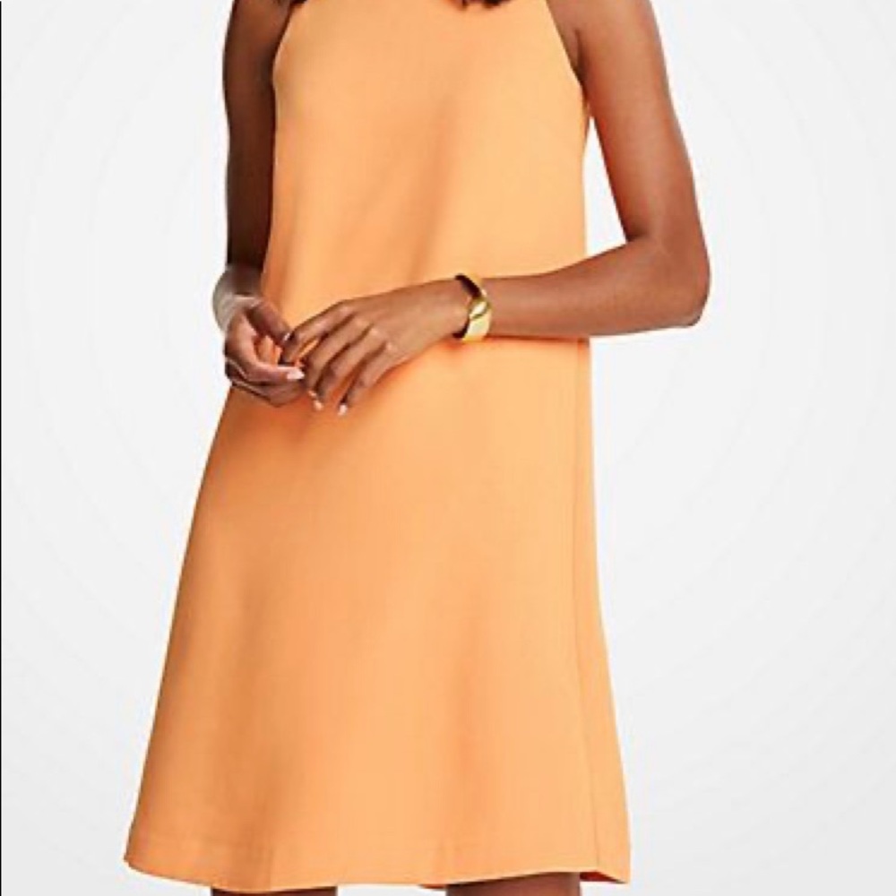 Sleeveless shift dress in light orange